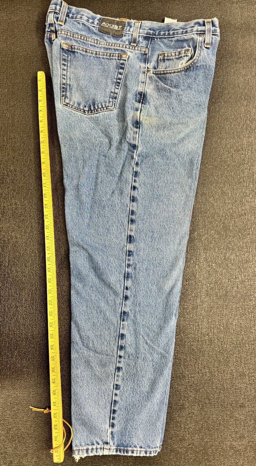 Axist Premium Denim Blue Jeans 5 Pocket Design Straight Axist Premium Denim Blue Jeans 5 Pocket Design Straight