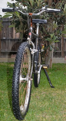 VINTAGE SCHWINN SIERRA MOUNTAIN BIKE 18" SPEED 26" WHEELS 21' FRAME BLACK CHROME