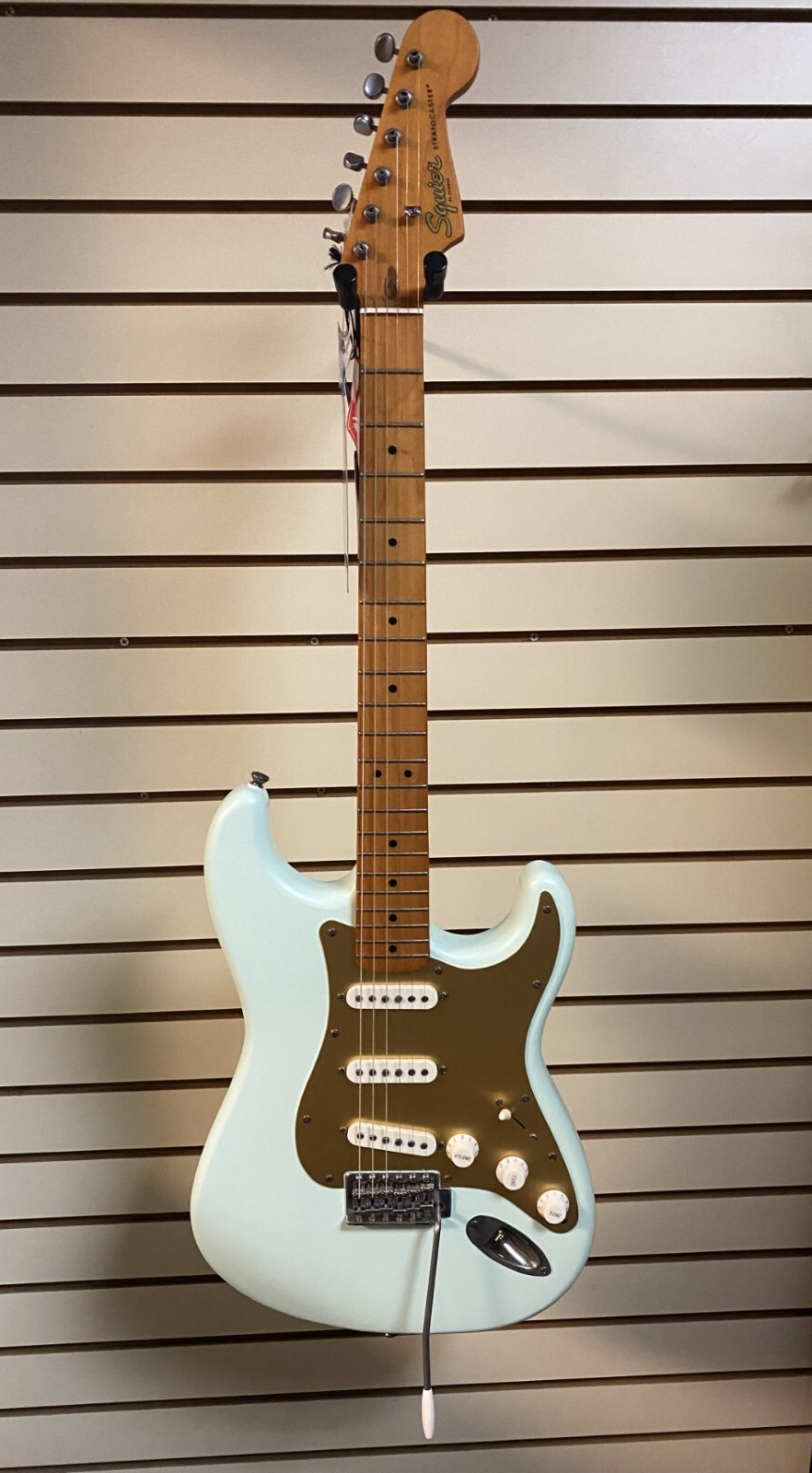 Fender Squier 40th Anniversary Stratocaster Satin Sonic Blue
