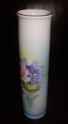 Vintage 1950s Lefton Mothers Day Porcelain Hand Painted Vase  #5203 Gold Logo