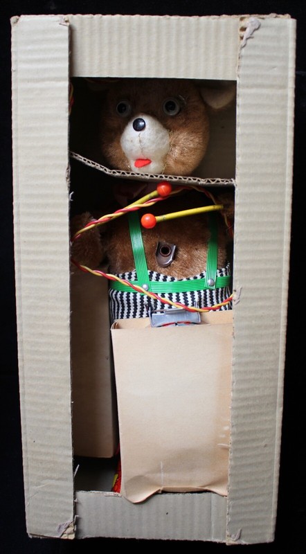 ★アルプス商事BARREY BEAR1950s THE DRUMMER BOY♪ CRAGSTAN ALPS 1950'S BARNEY BEAR-THE DRUMMER BOY BATTERY TIN