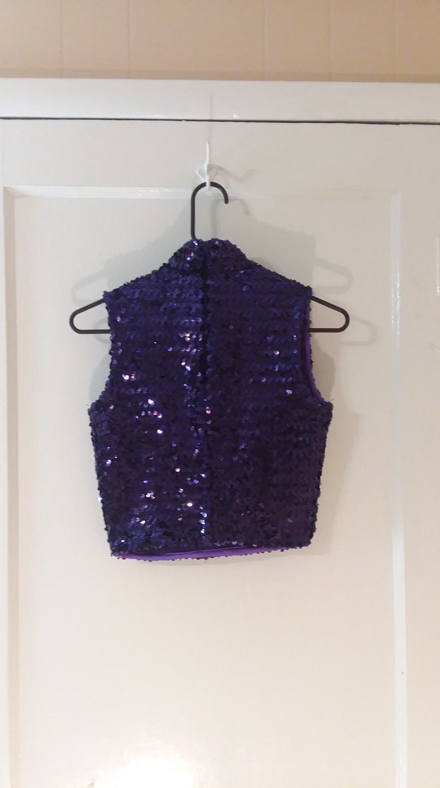 Cheer leading sequined top, dance line shirt, bust sz. 32.Pep Threads purple
