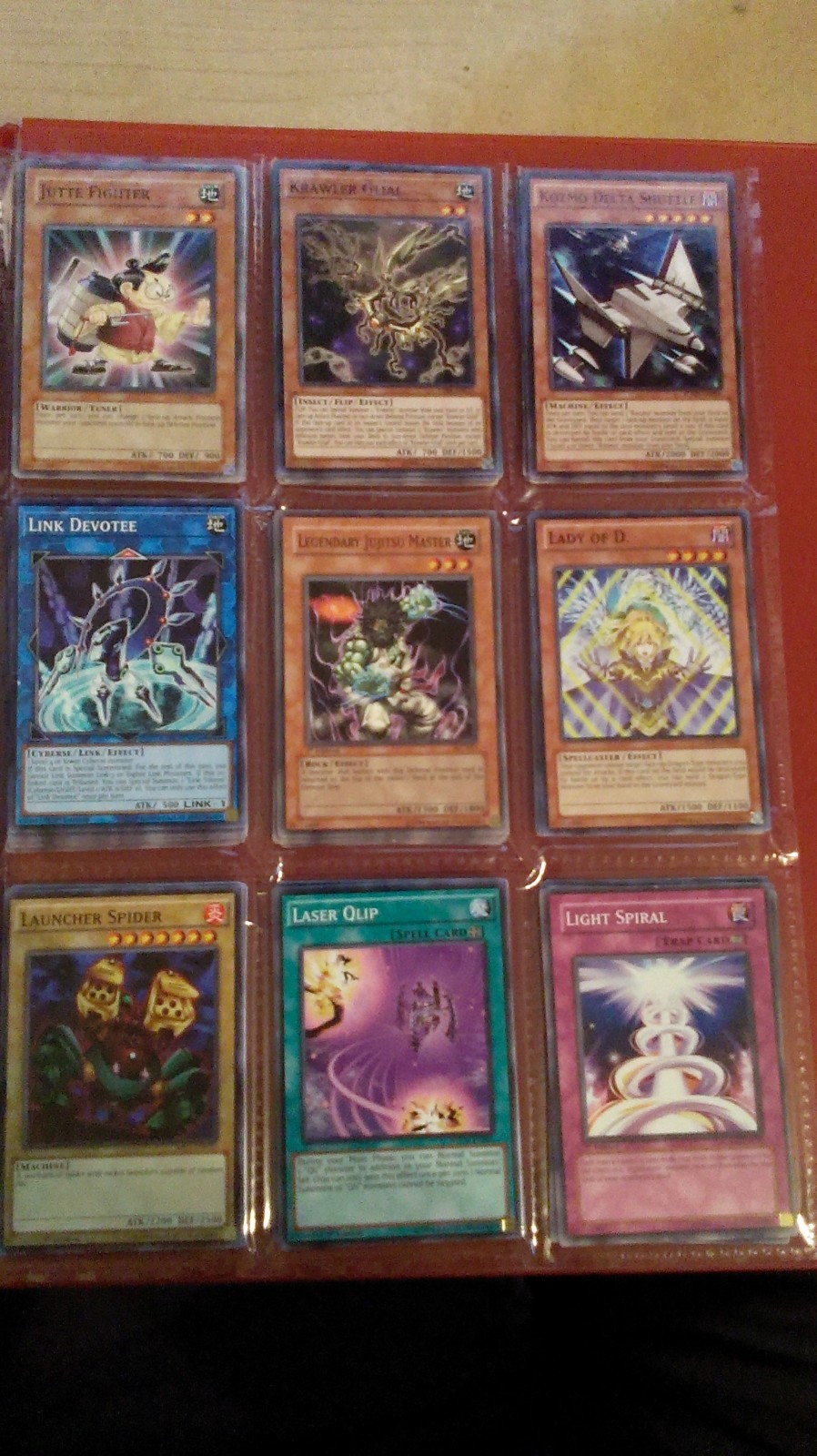 Yu-Gi-Oh! Mixed Lots of 100 cards from multiple sets, most cards in Mint quality