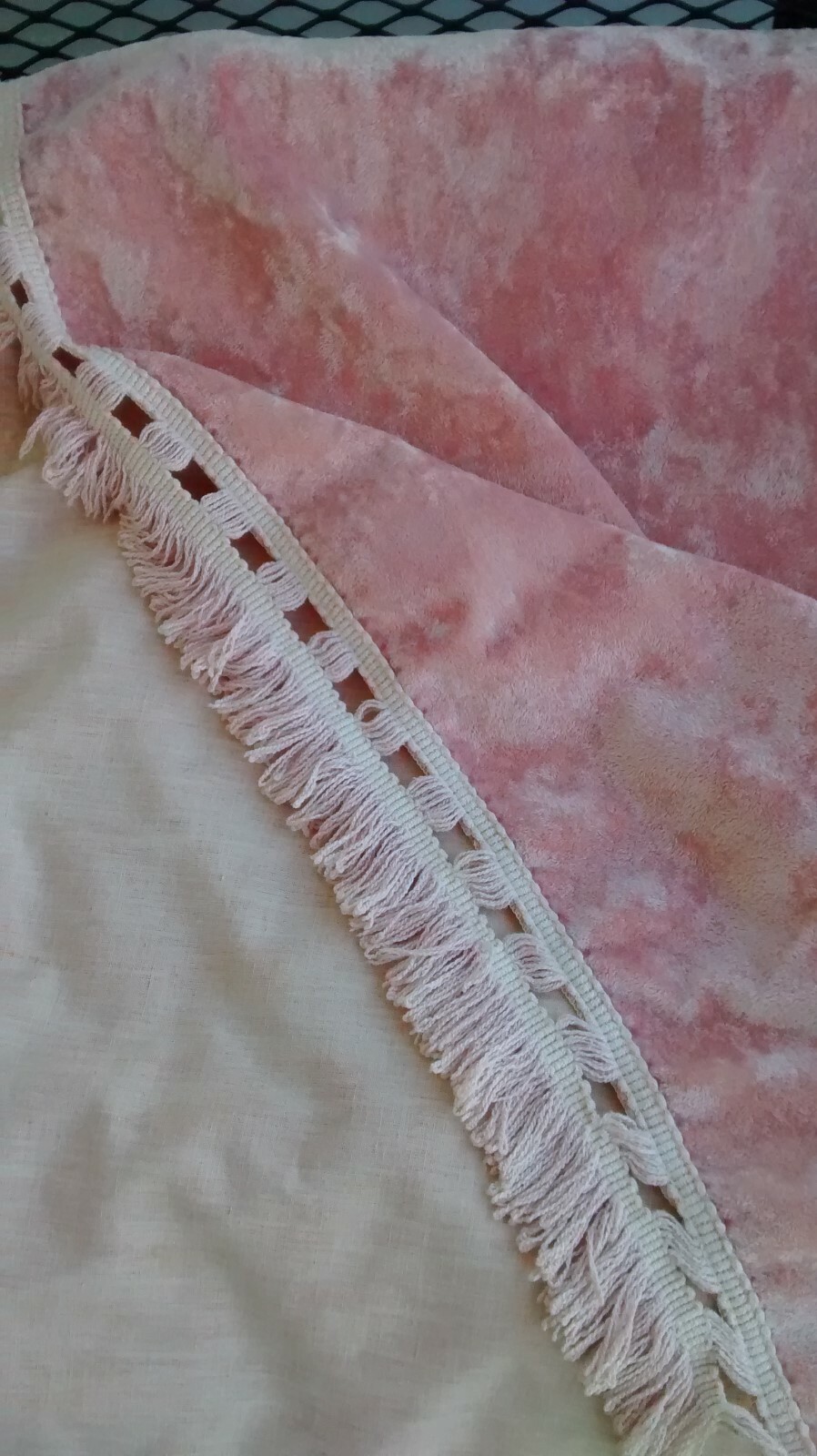 Vintage Pink Crushed Velvet Bedspread with Fringe 93