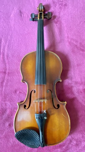 E.R. Pfretzschner バイオリン　4/4 1979年製 E.R. Pfretzschner 4/4 Size Copy of Antonius Stradivarius