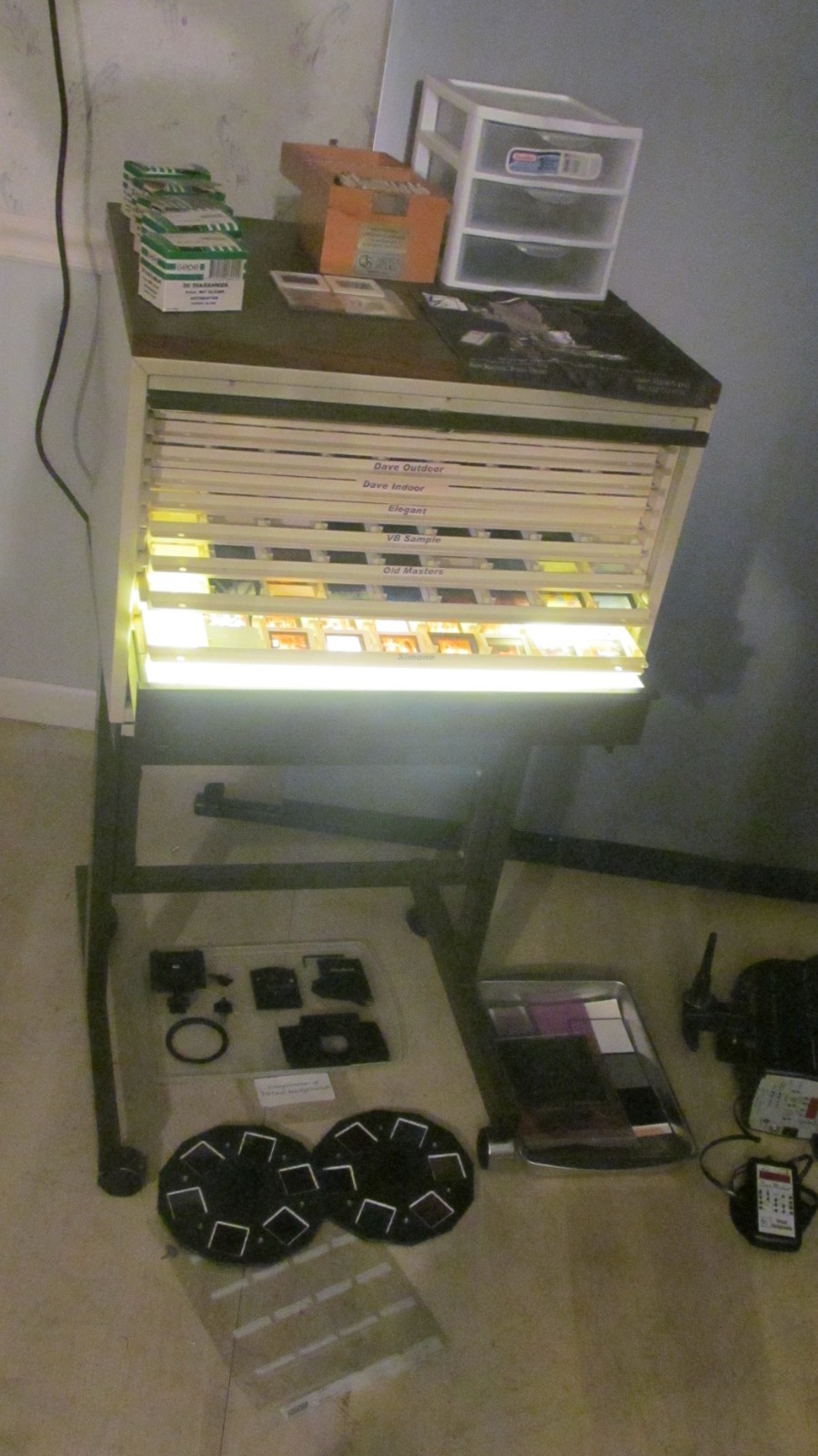 SCENE MACHINE ~ VIRTUAL BACKGROUNDS SET W/ MANUALS / SLIDES / ACCESSORIES & MORE