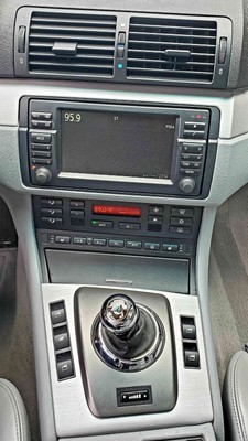 image 5 of interior