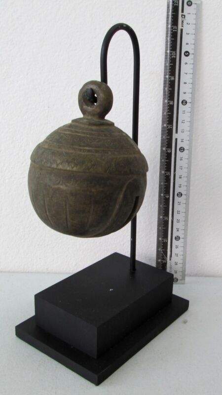 LARGE SIZE Old Karen Hill Tribe Bronze Round Elephant Bell & Stand 790g