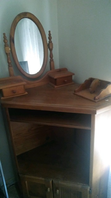 Timber cabinet, corner. | Other Antiques, Art & Collectables | Gumtree Australia Mitcham Area ...