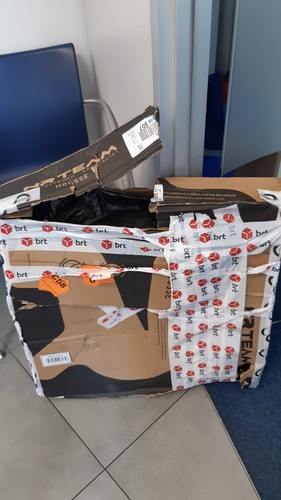 Foto dell'oggetto di un acquirente verificato