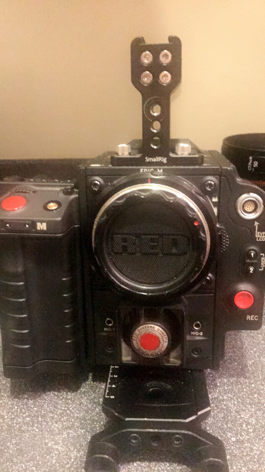 RED EPIC DRAGON M 6K CAMERA WITH EXTRAS