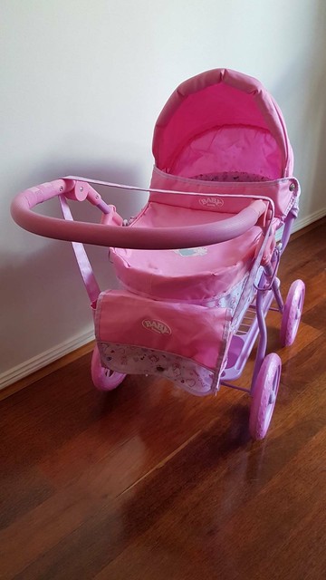 baby born roamer pram