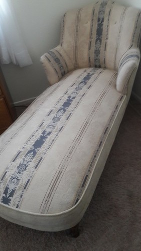 Antique French Empire Style Chaise Lounge Fainting Couch