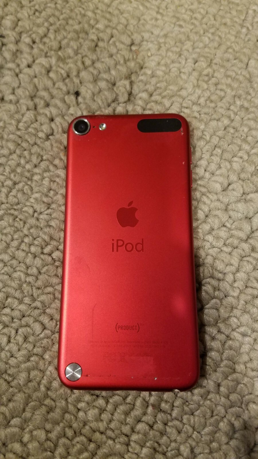 Apple iPod touch 5th Generation Red (32 GB) with OtterBox Defender Case Bundle