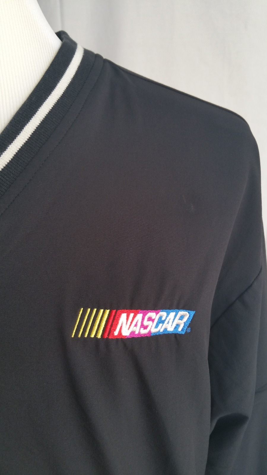 NASCAR Men's Black XL V-Neck Pulloever Jacket/Coat Gear For Sports Flex Action