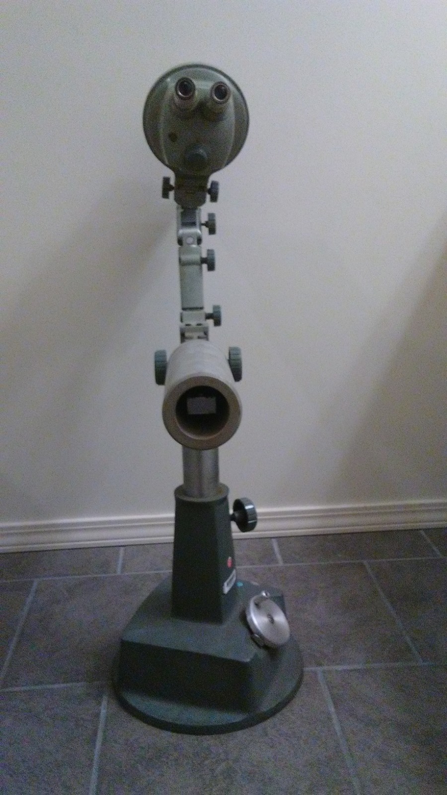 Bausch & Lomb 0.7X-3X Microscope Used and Untested