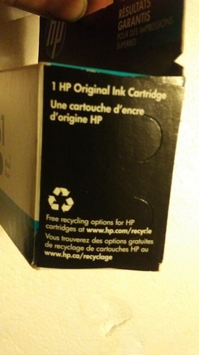 GENUINE SEALED HP 61 (CH561WN) BLACK INK CARTRIDGE.NEW IN BOX -  ReSealed