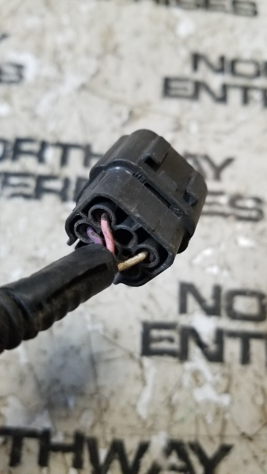 EGR VALVE ENGINE HARNESS PIGTAIL 2005-2006 Chevy Gmc Duramax Diesel LLY - Picture 4 of 6