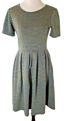 LuLaRoe Amelia Knit Dress Sz M Green Blue Short Sleeve Fit and Flare 934