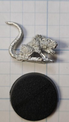 Warhammer 40k Necromunda Wyrd Beastmaster Giant Rat  #01 OOP Metal