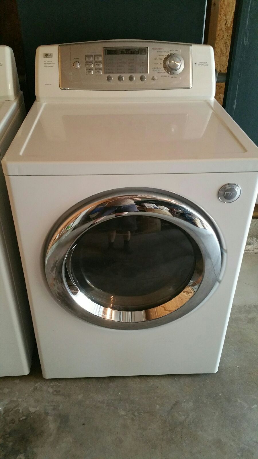 SAMSUNG LG FRONT LOADING WASHER AND DRYER SET LOCAL PICK-UP ONLY