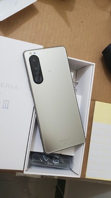 Sony Xperia 5 III XQ-BQ52 (128GB) /XQ-BQ72 (256GB) Dual SIM Unlocked All Colors