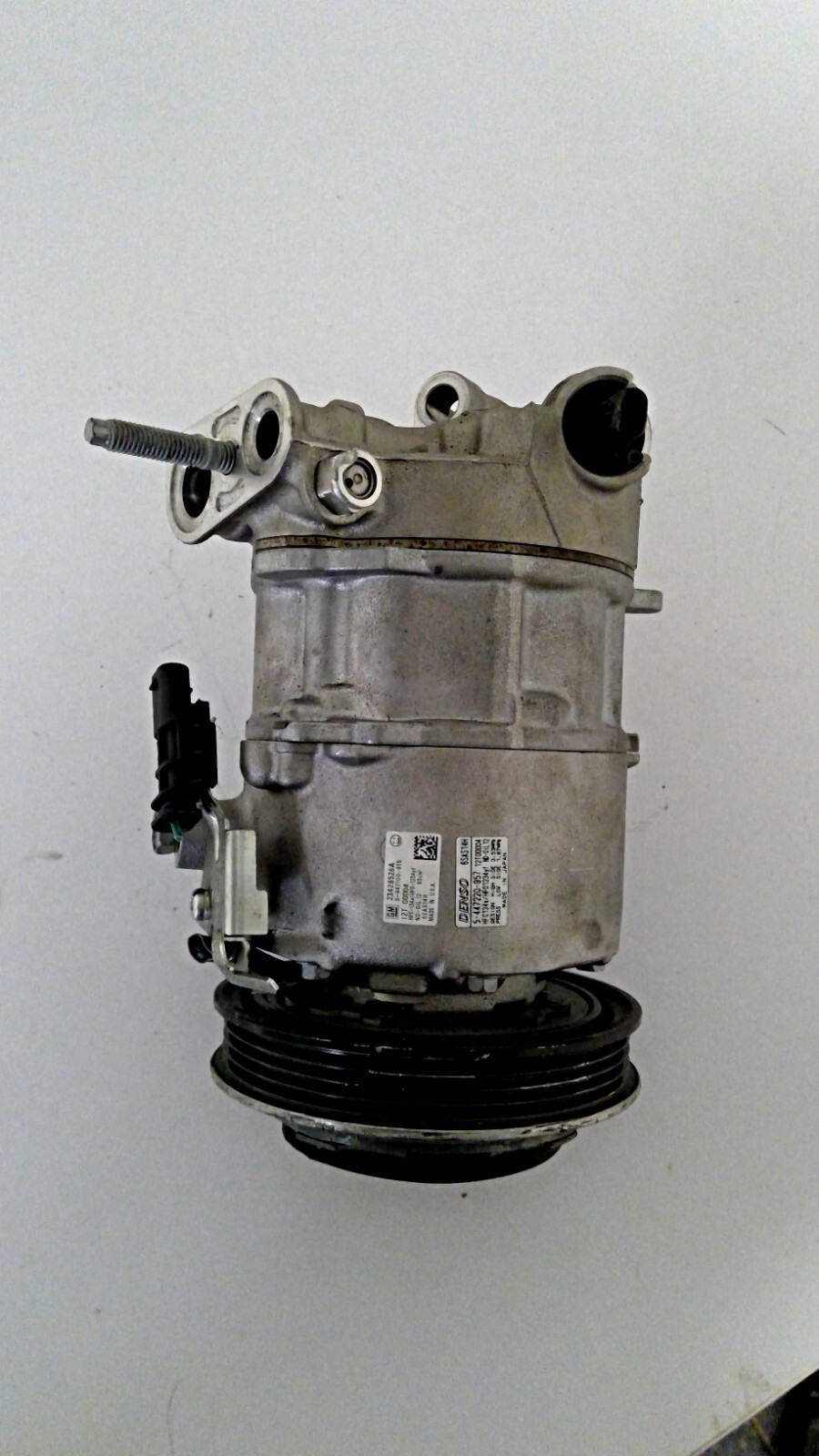 OEM USED 2022 CORVETTE 6.2 L. AC Compressor  #84650871#