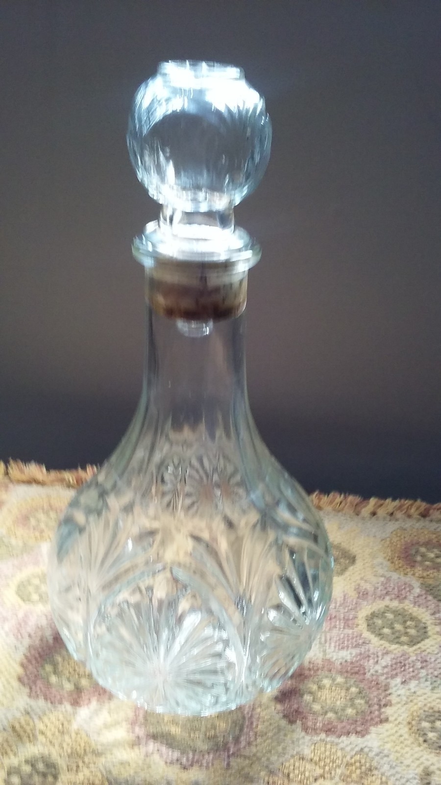 Vintage Cut Glass Decanter*Pretty Cut Glass with Sunburst Design**50% Off SALE
