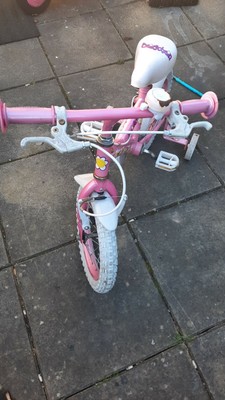 Girls bicycle with stabilisers / 3 to 5
