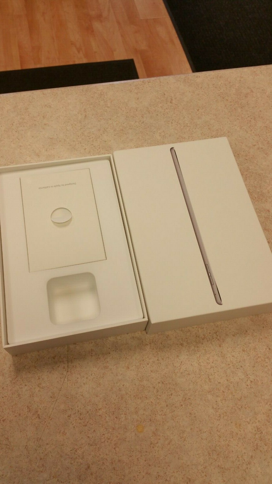 AS - IS iPad Mini 4 128GB | Wi-Fi | 7.9in | Space Gray Tablet - PLEASE READ!