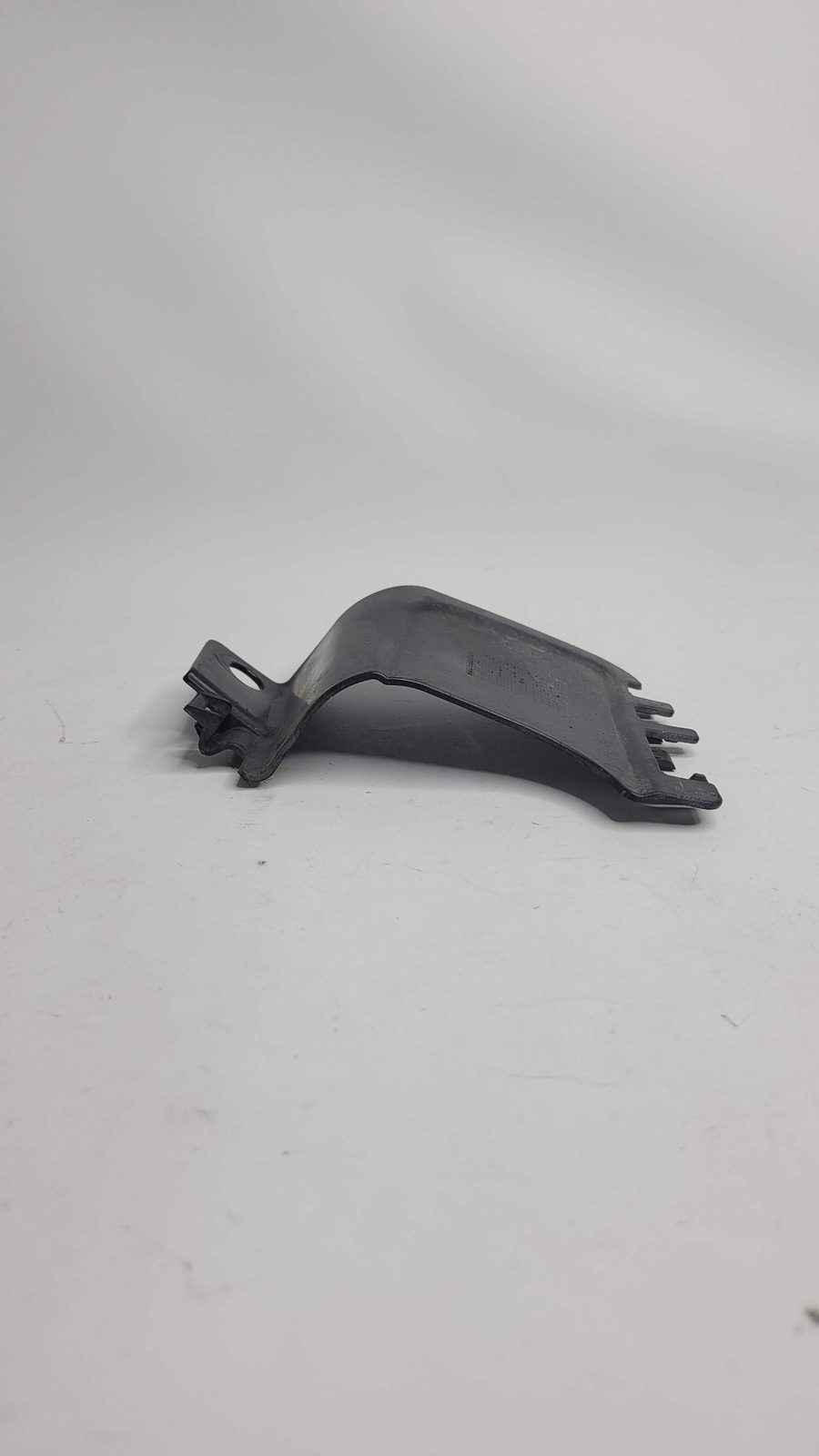 0 Bmw M3 F80 LEFT Cover / CAP 8060409 image 2