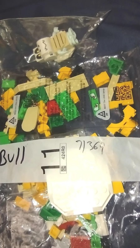 Lego Bowser and Dry Bones 71369 Bowser's Castle Battle 