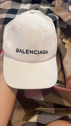 BALENCIAGA ホワイト キャップ　袋付き $_12.JPG?set_id=880000500F