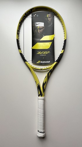 Babolat Pure Aero Lite イエロー Tennis racquet | Pure Aero Lite Unstrung | Babolat