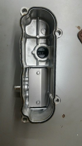 Kubota d722 Engine Valve Cover