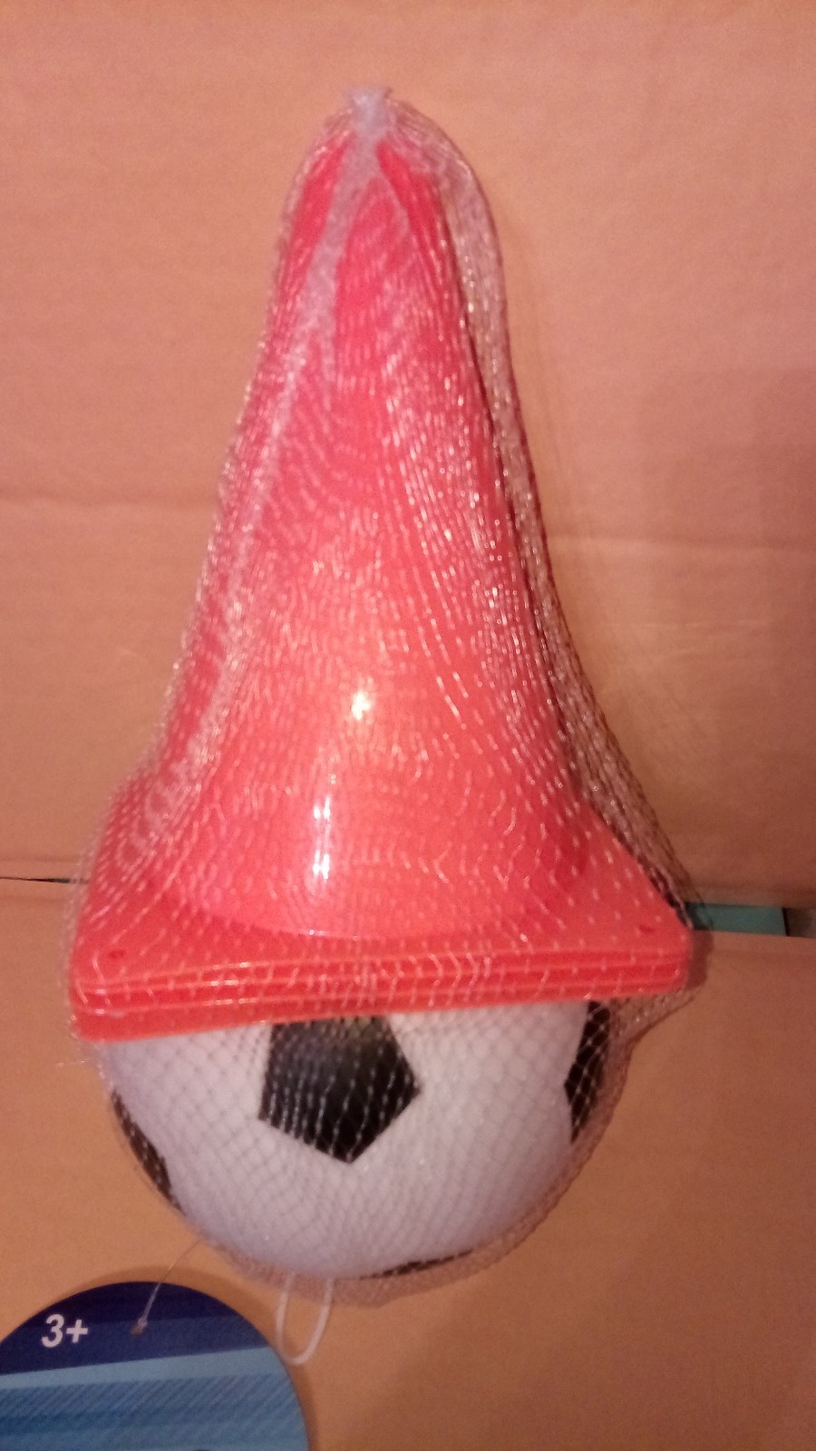 Soccer Set Ages 3+  4 orange cones and 1- 6 inch Ball Toddler/small kids