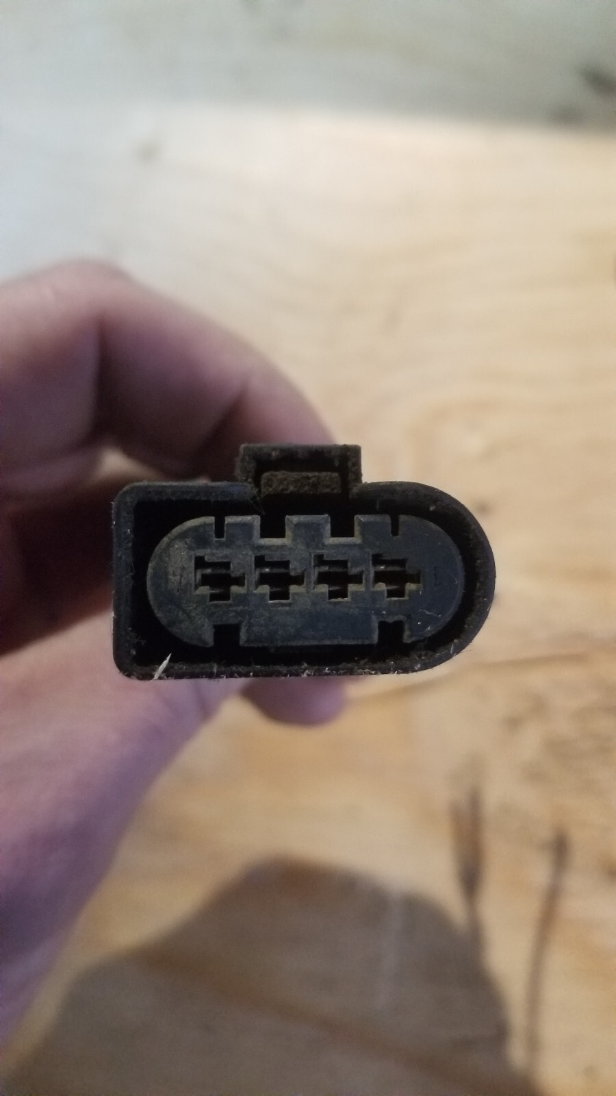 4 WIRE 4 PIN 6.7L CUMMINS ENGINE HARNESS PIGTAIL  - Picture 1 of 3
