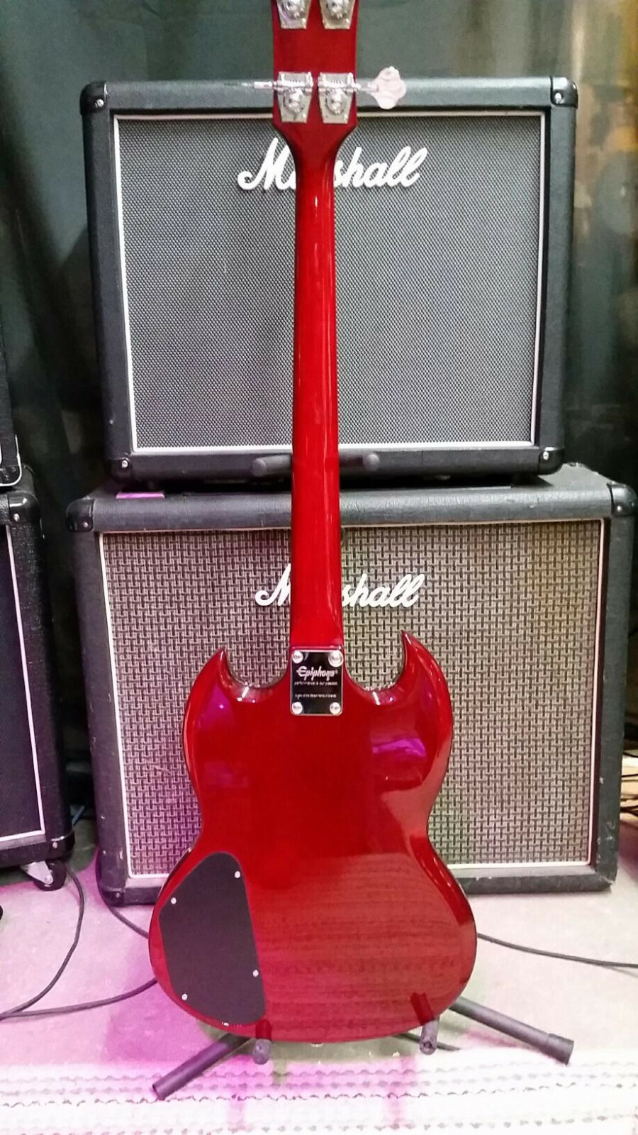 2014 Epiphone EB-0/3 w/ upgrades! Very good condition, new strings!