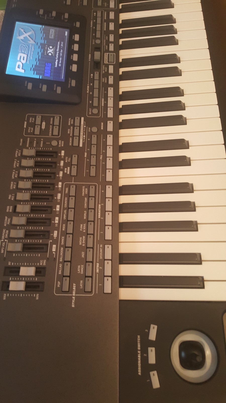 Korg Pa3X Professional Arranger 61 keys - USED but perfect condition