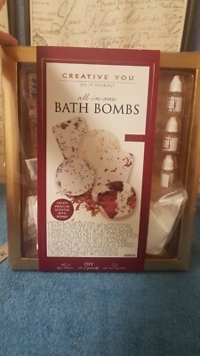Creative You Bath Bombs DIY Kit: Relax