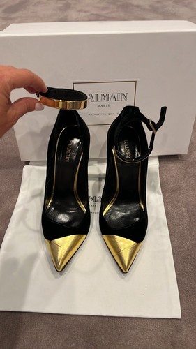 Authentic Balmain Paris Black and Gold velvet Shoes pumps Authentic Balmain Paris Black and Gold velvet Shoes pumps