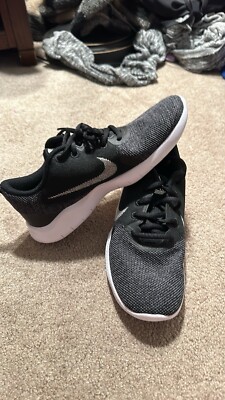 Size 6.5 - Nike Flex Experience Run 10 Black W