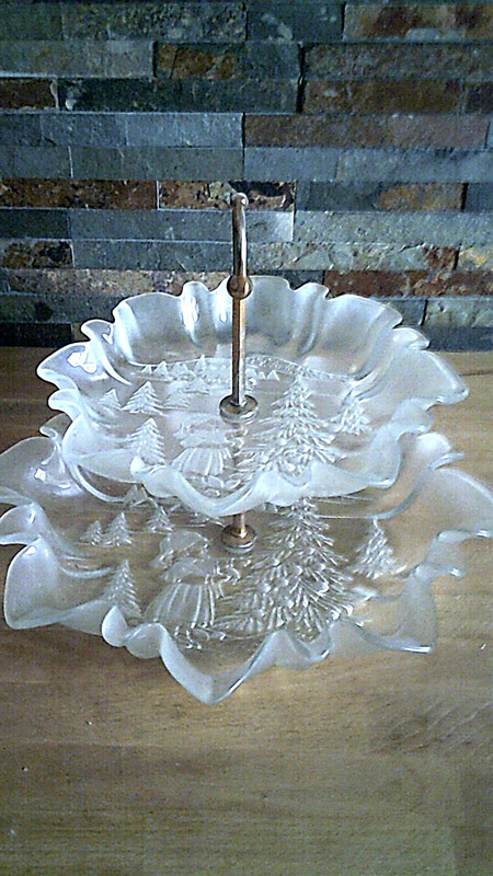 Serviteur 2 Niveaux Mikasa Vintage