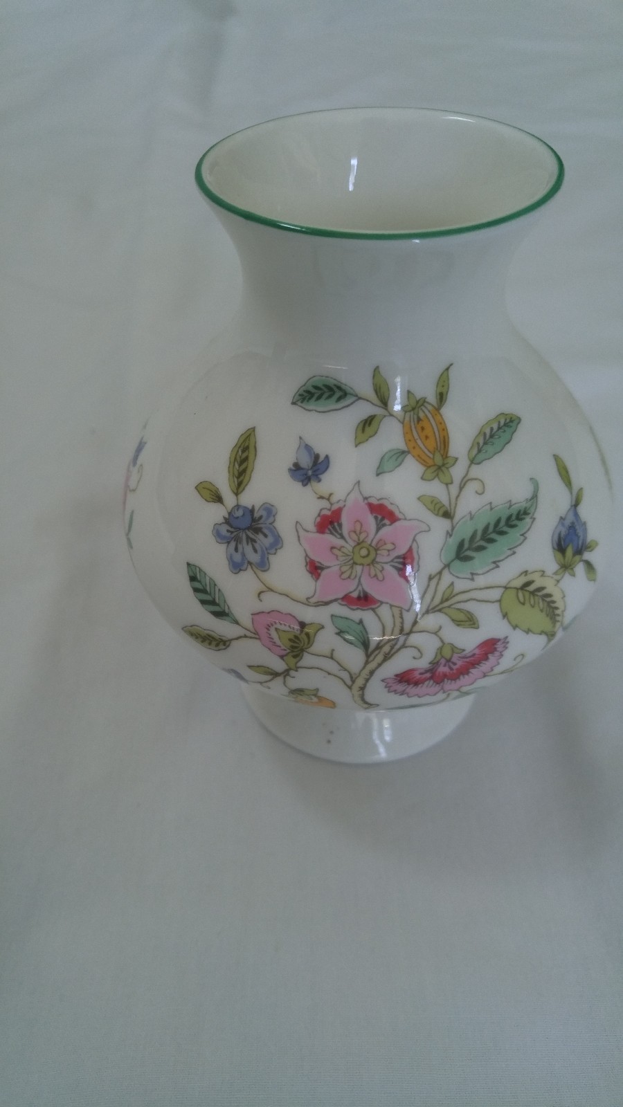 Haddon Hall Minton Bud Vase Bone China Made in EnglandのeBay公認海外通販｜セカイモン