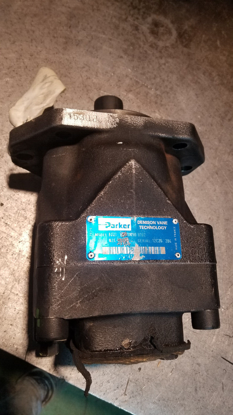 024-02154-0 PARKER DENISON M4D 138 3N00 B102 Medium Duty Vane Motor - Picture 1 of 12