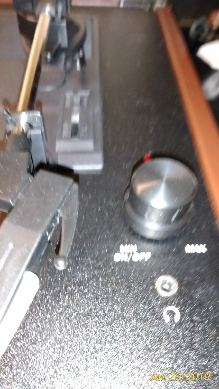 crosley turntable - no needle