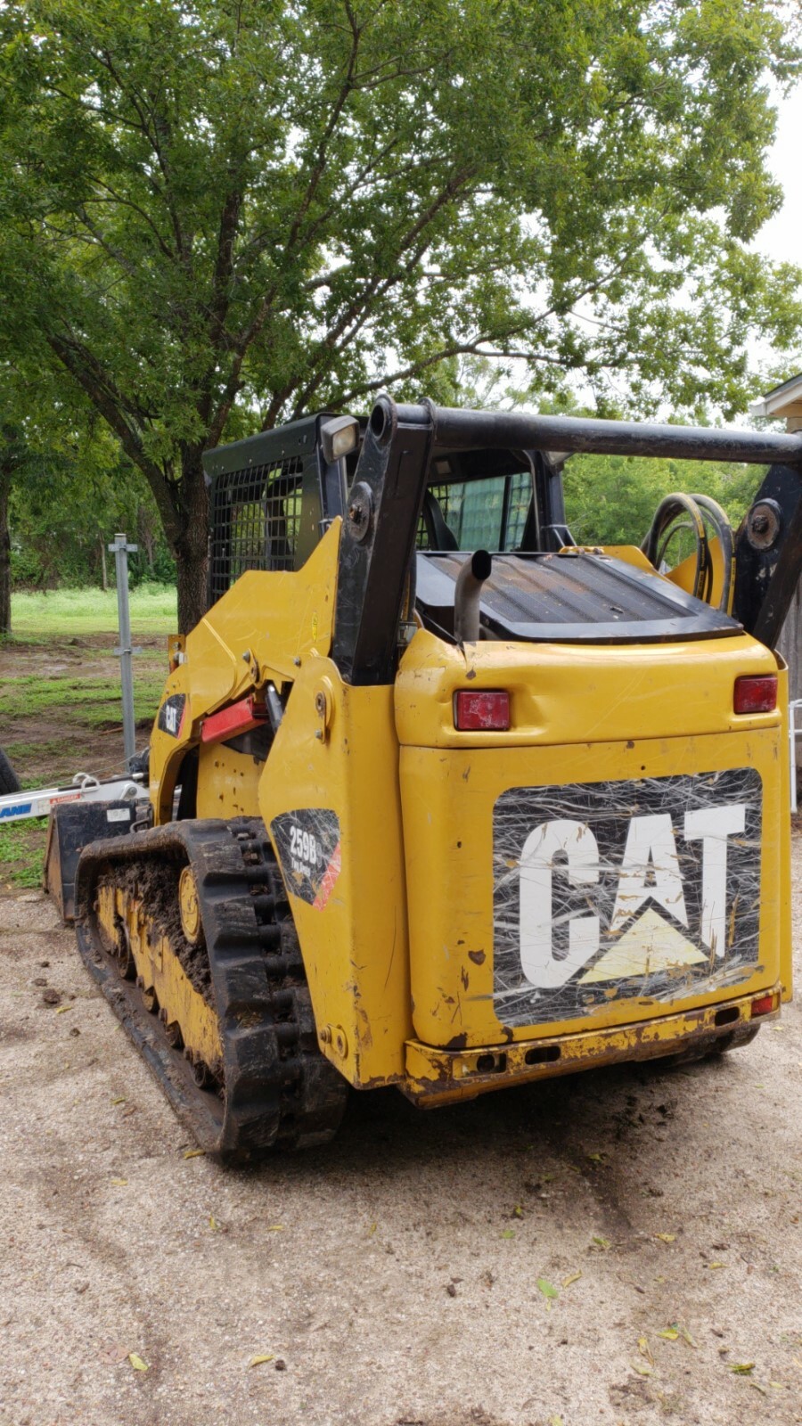 2012  Caterpillar 259B3 2sp skid steer track loader enclosed cab AC/Heat