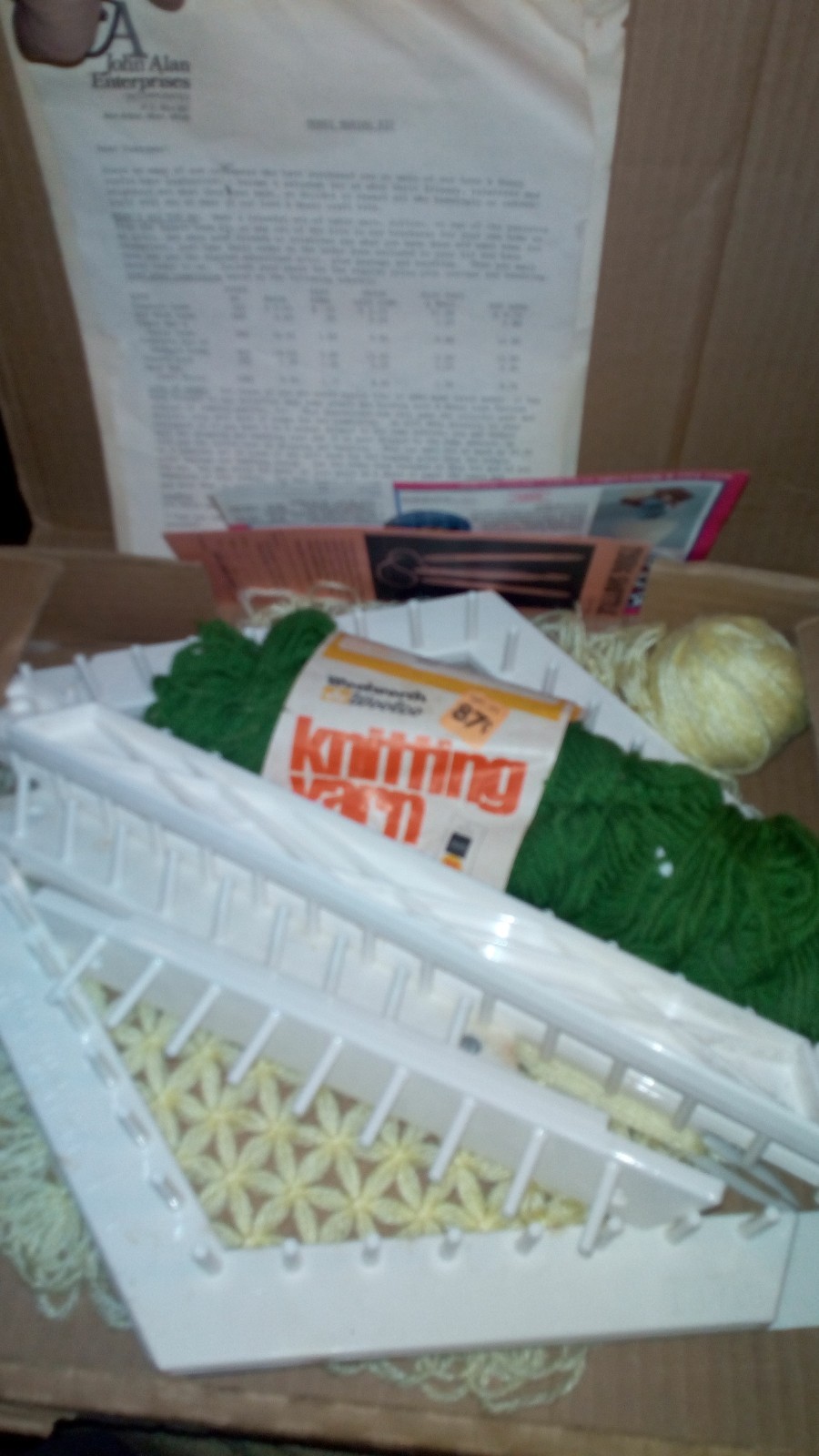 LOVE & Money Loom VINTAGE Loom by John Alan in Orig. 1980 Box FREE Ship!