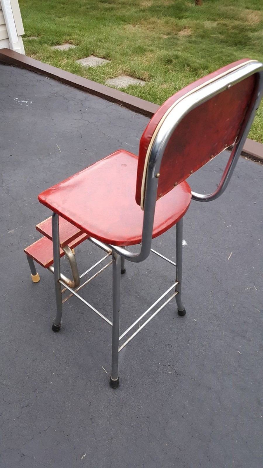 Vintage red step stool - Local Pickup ONLY