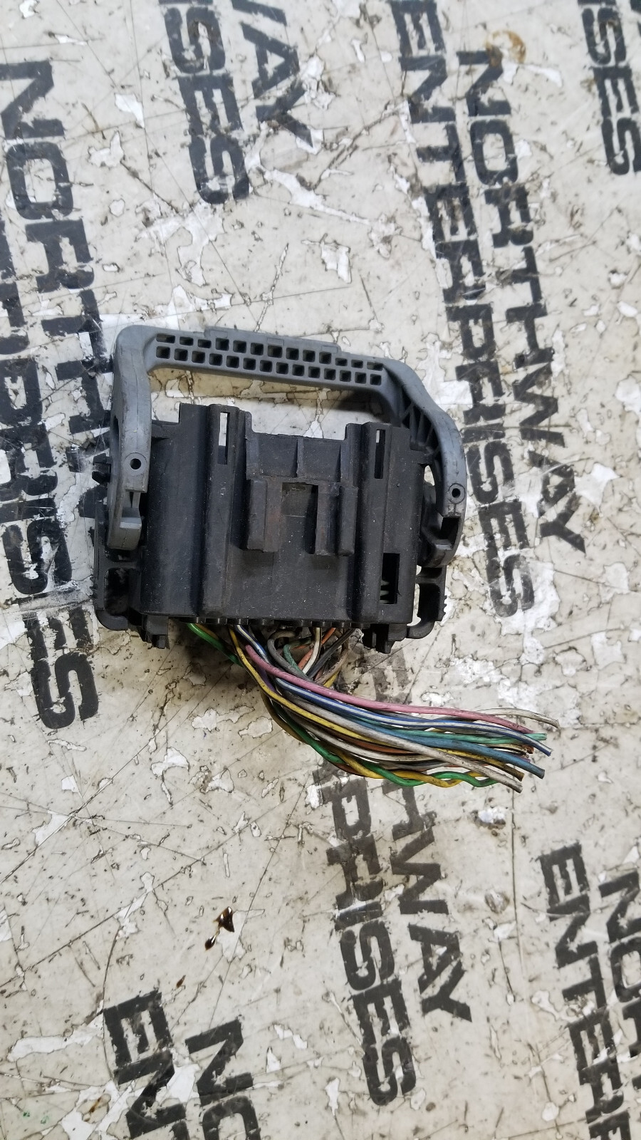 ENGINE HARNESS PIGTAIL 2005-2006 Chevy Gmc Duramax Diesel LLY - Picture 1 of 7